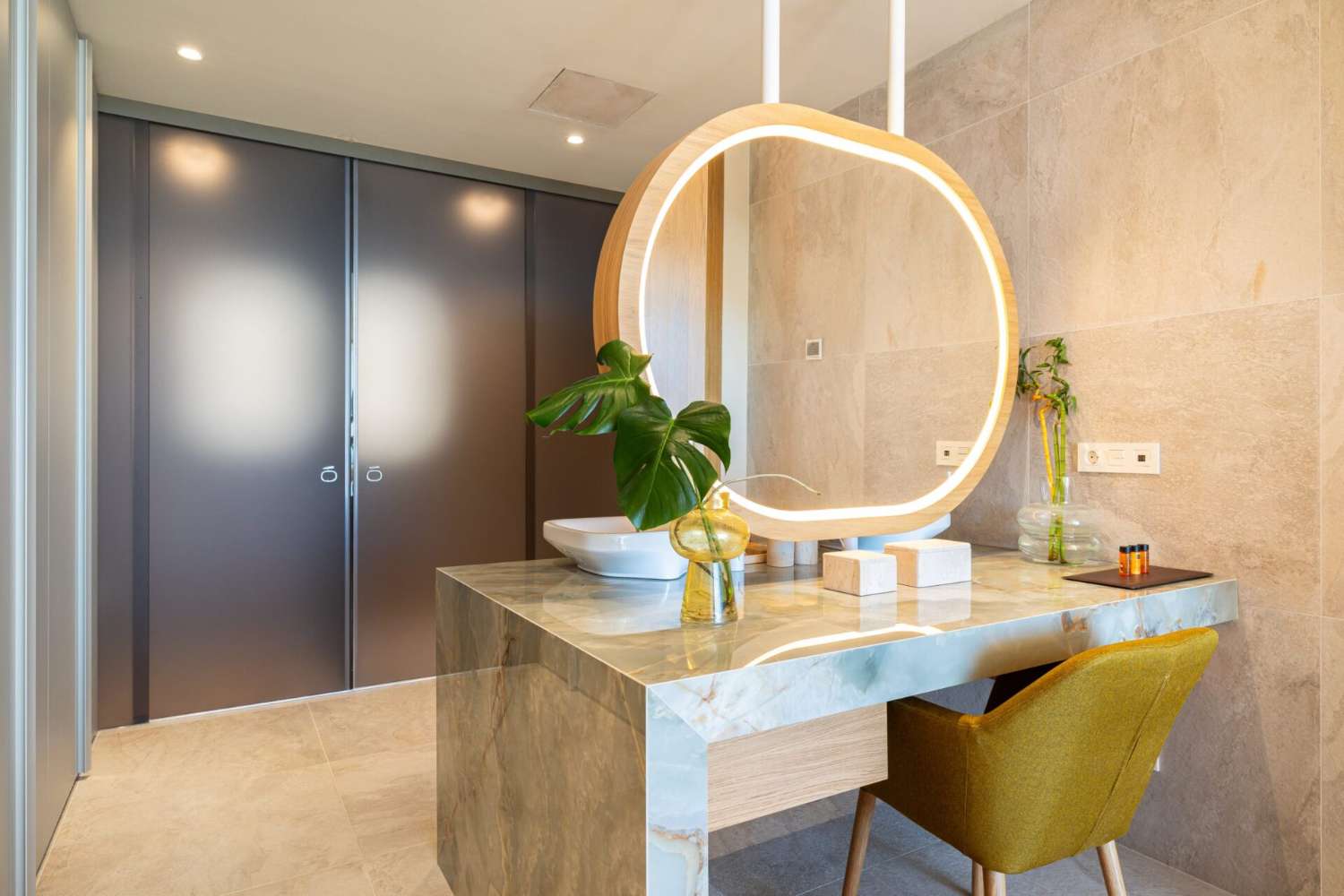 Viviendas Exclusivas en Fuengirola: El Arte de Vivir con Estilo. Viviendo en Armonía: Diseño Sostenible en Cada Detalle