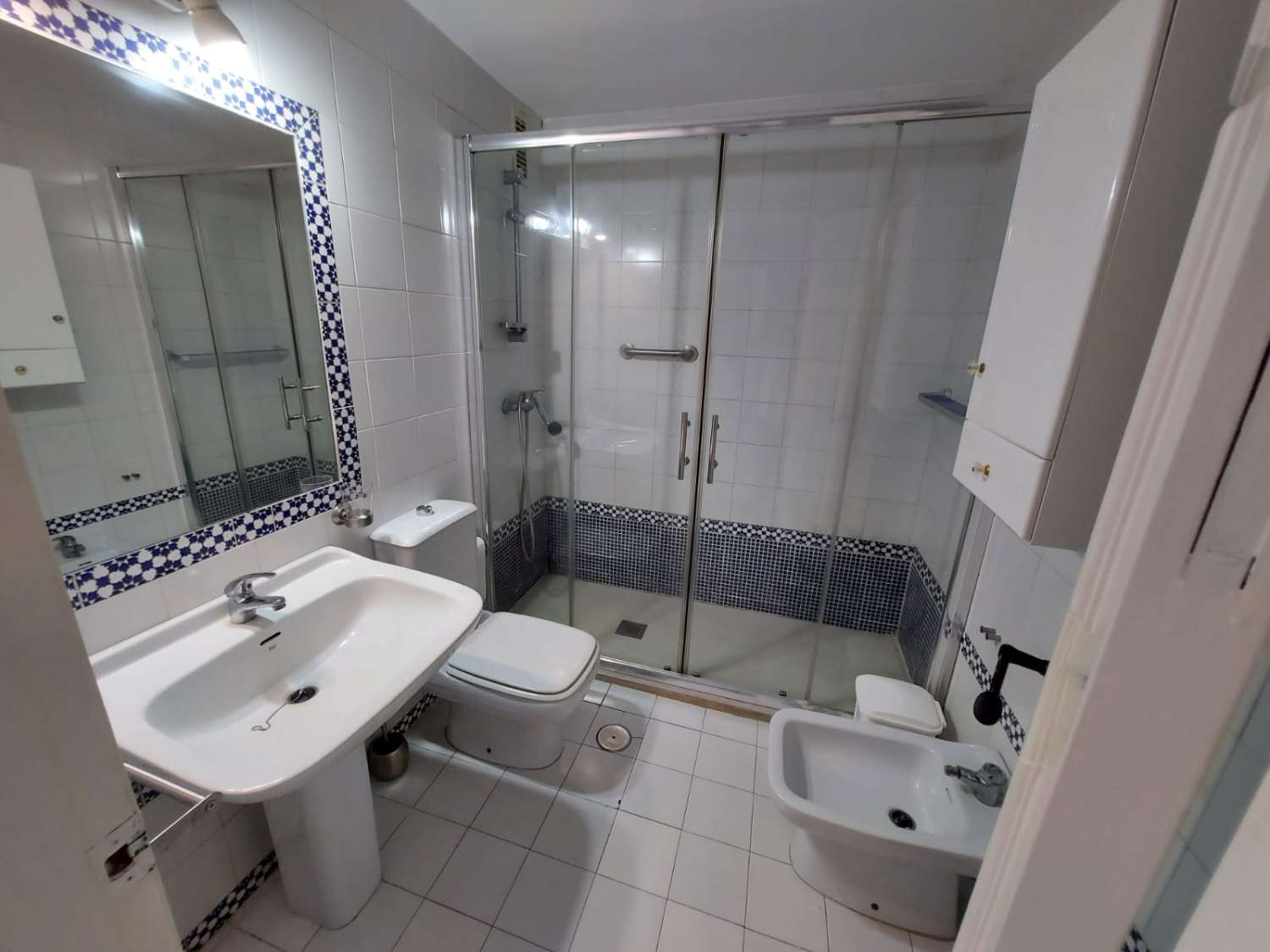 Exclusivo piso en venta en Urbanización Pueblo Castillo, Fuengirola