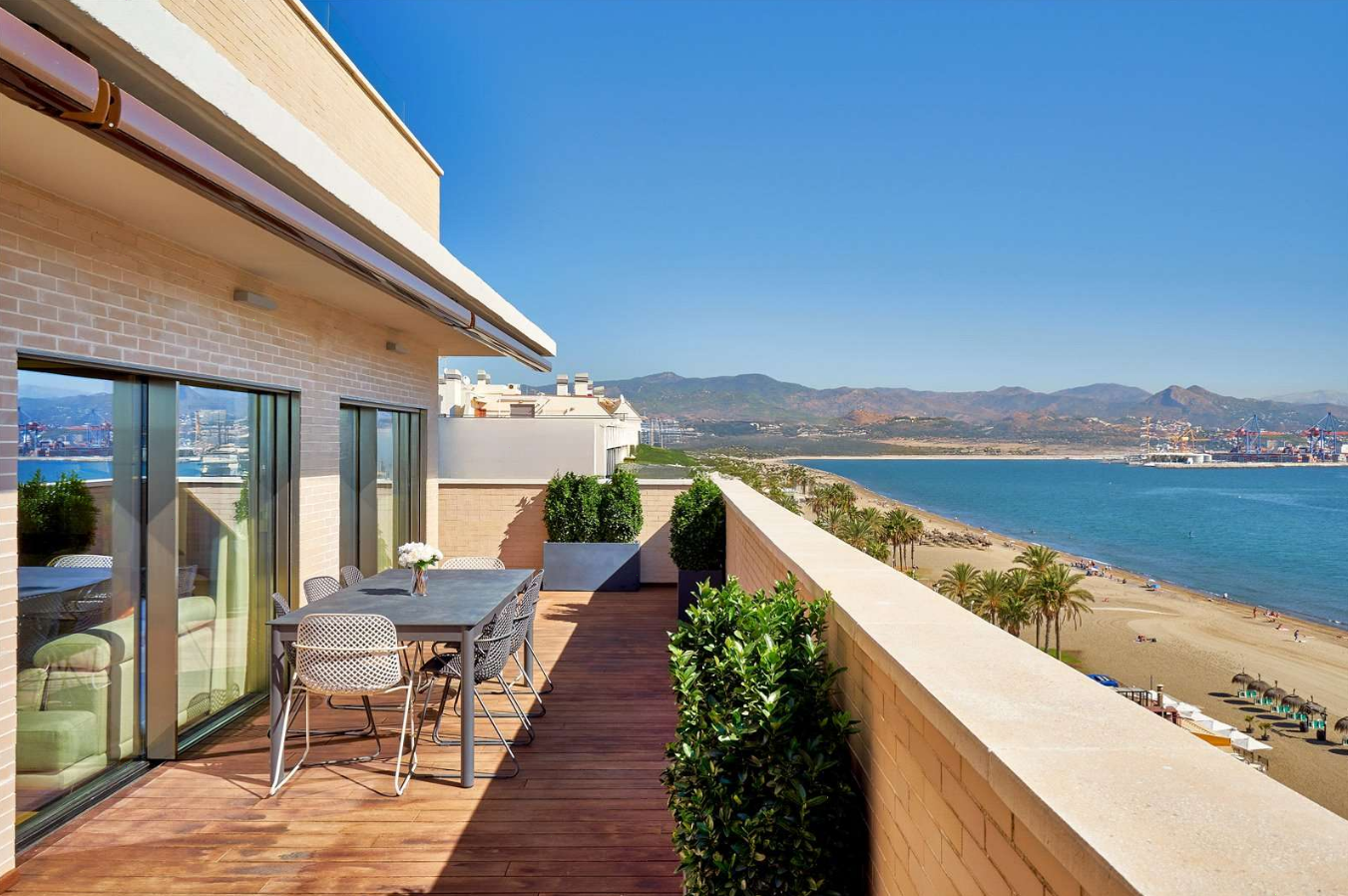 Luksusowy penthouse przy plaży