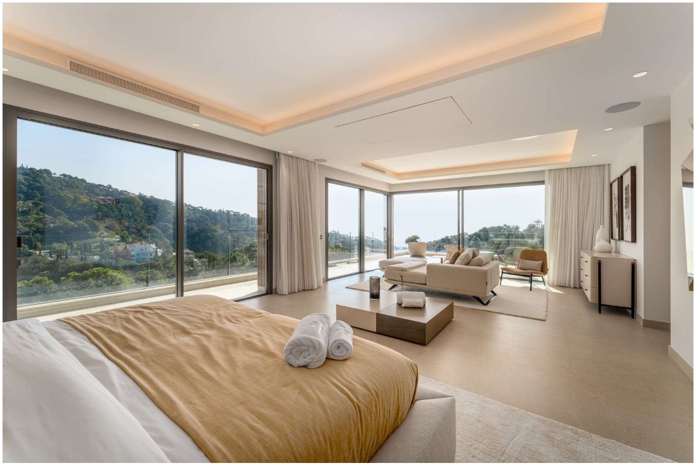 Exclusiva villa moderna con vistas panorámicas en Benahavís