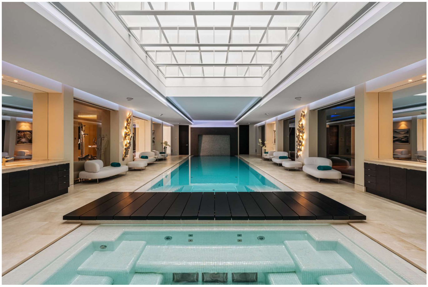 Mansión andaluza contemporánea con vistas espectaculares en Benahavís