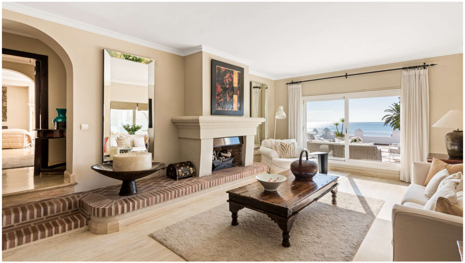 Villa histórica en primera línea de playa, Los Monteros, Marbella