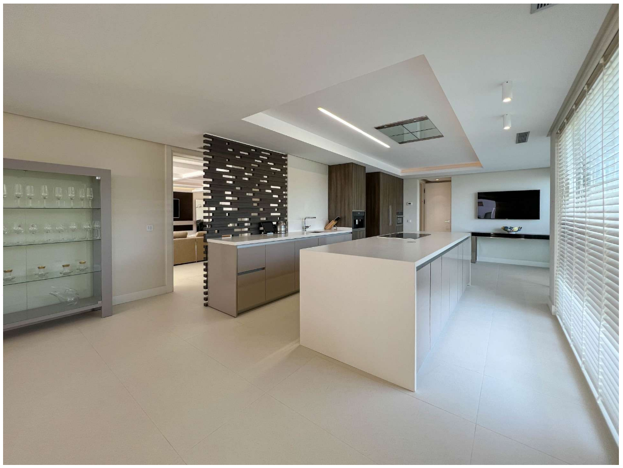 Villa contemporánea con vistas panorámicas al mar, Benahavis