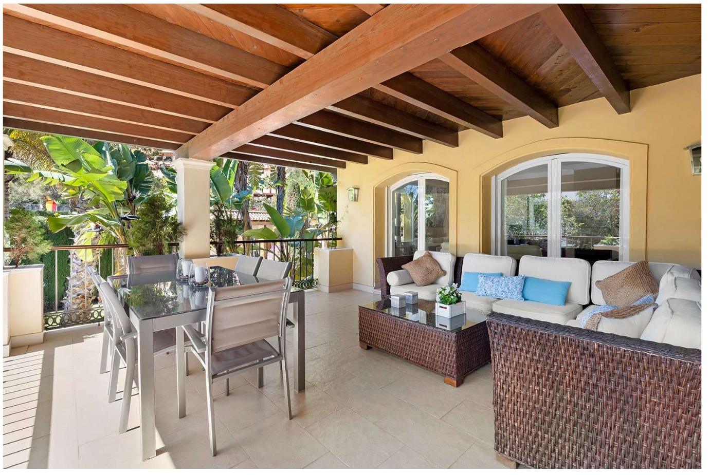 Villa de lujo en Pinares de San Antón, Málaga