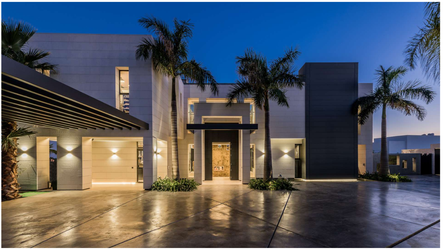 ESPECTACULAR VILLA CONTEMPORÁNEA EN MARBELLA GOLDEN MILE