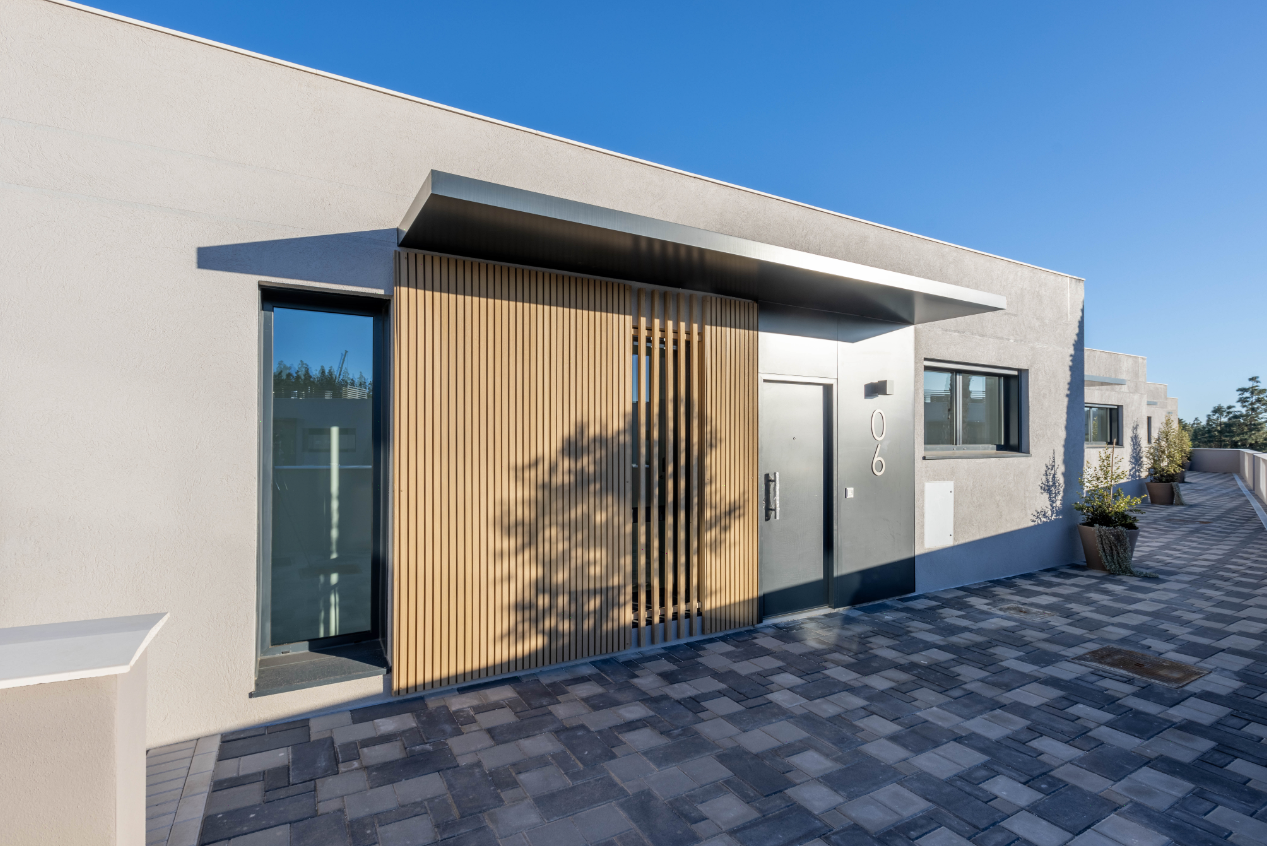 Viviendas Adosadas Modernas: Funcionales, Innovadoras y en Armonía con la Naturaleza en Mijas, Málaga