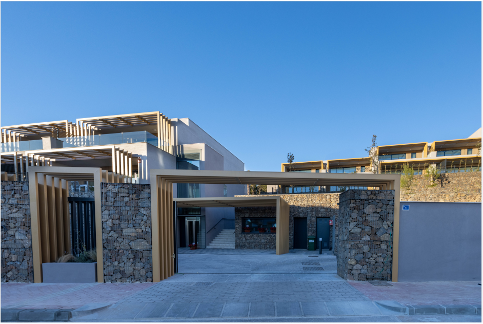 Adosado de lujo cerca del golf y la playa – El Chaparral, Costa del Sol