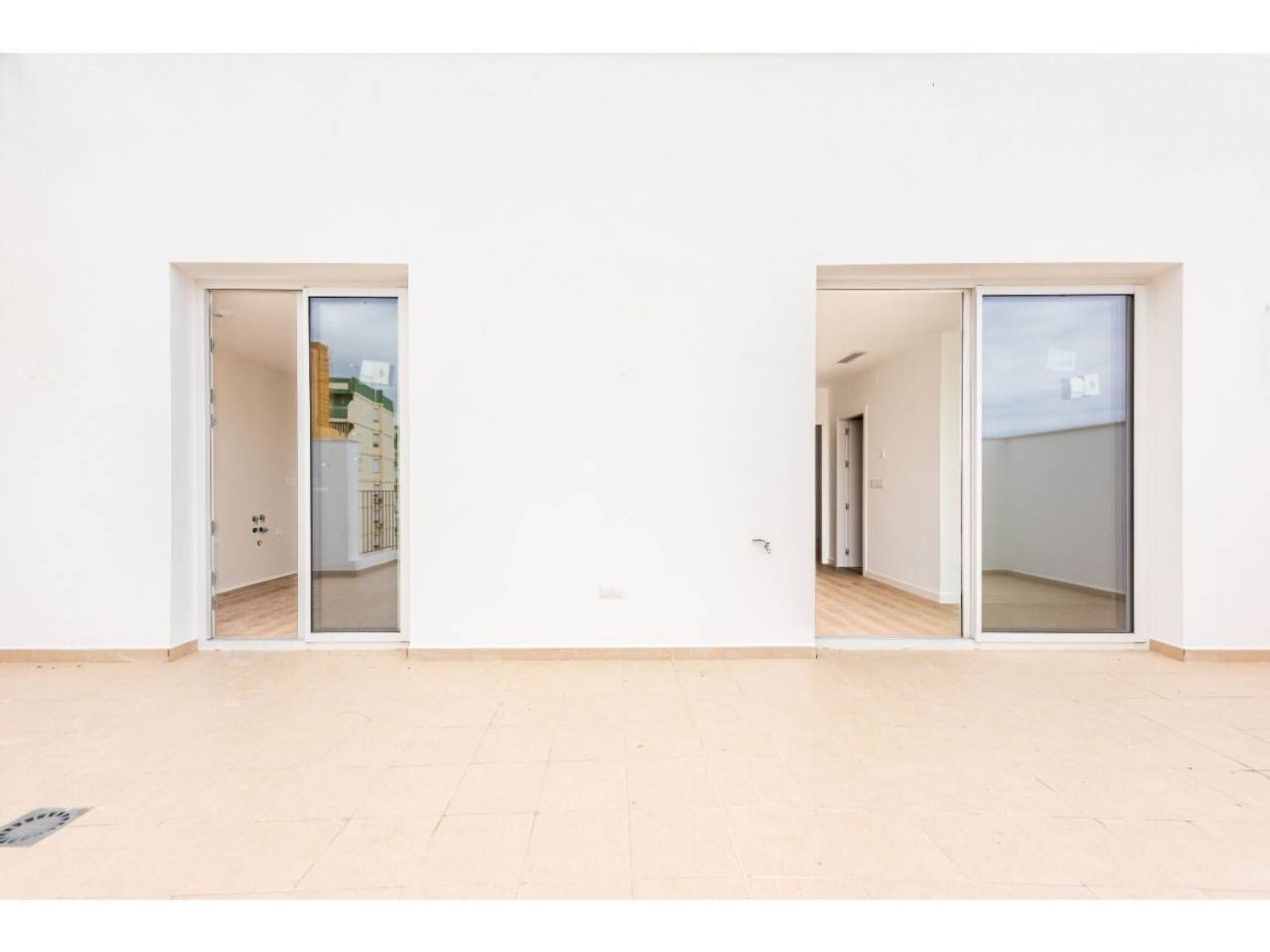 Exclusivo ático a estrenar en el centro de Torre del Mar
