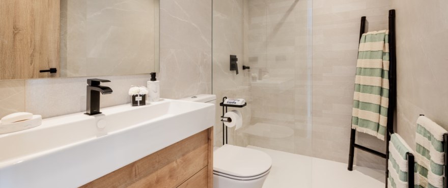ADOSADOS EN VENTA EN ISTÁN, MARBELLA (MÁLAGA)