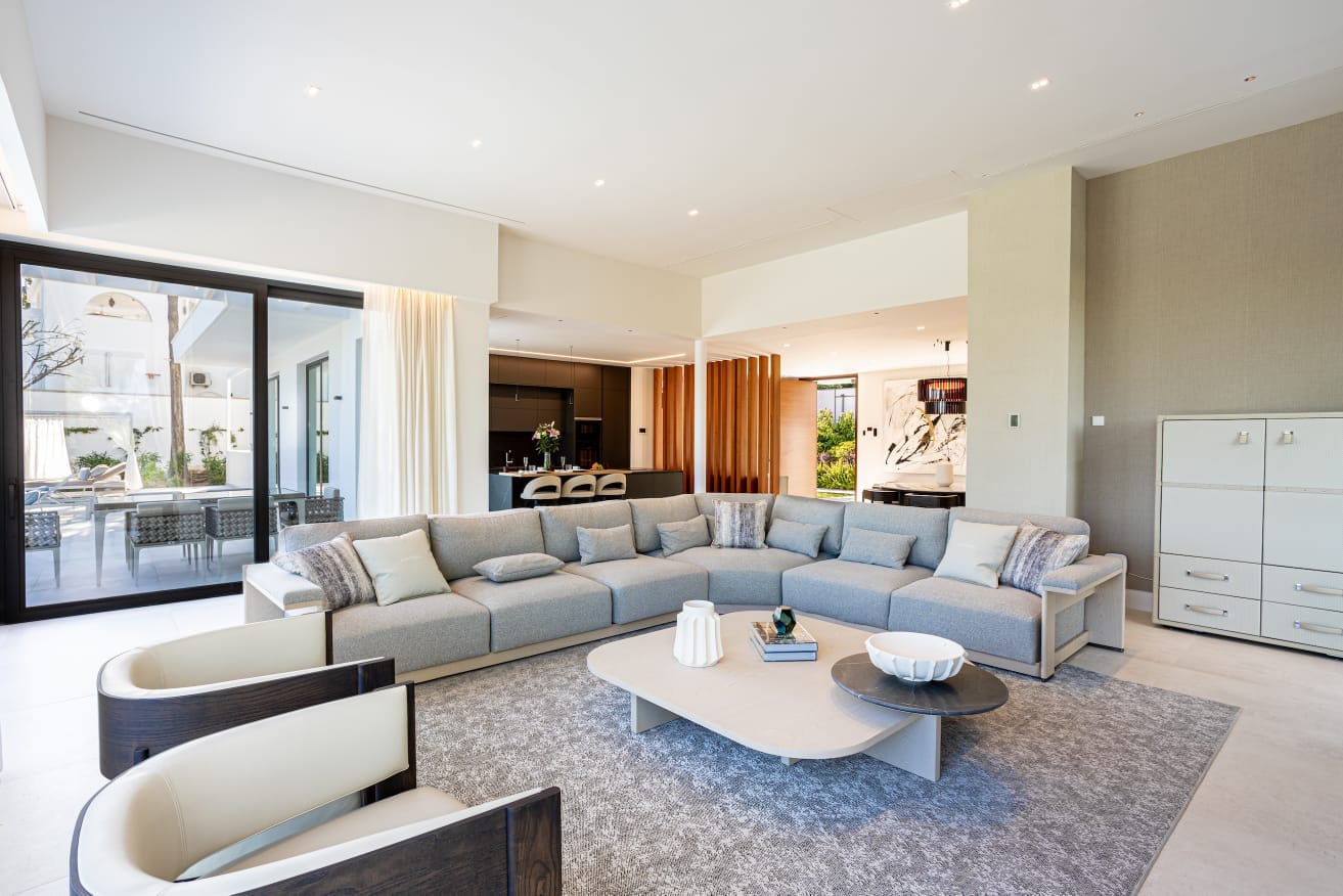 Exclusiva villa en El Paraíso Medio, Benahavis