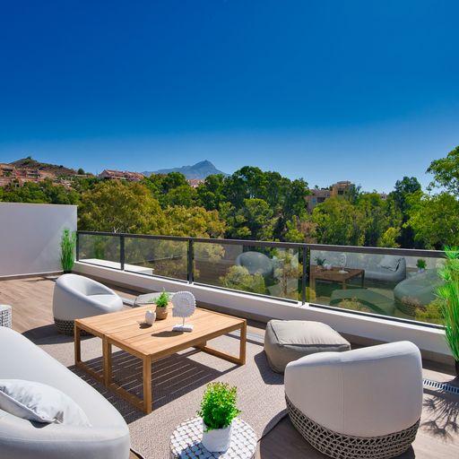 Penthouse na sprzedaż w Nueva Andalucía (Marbella)
