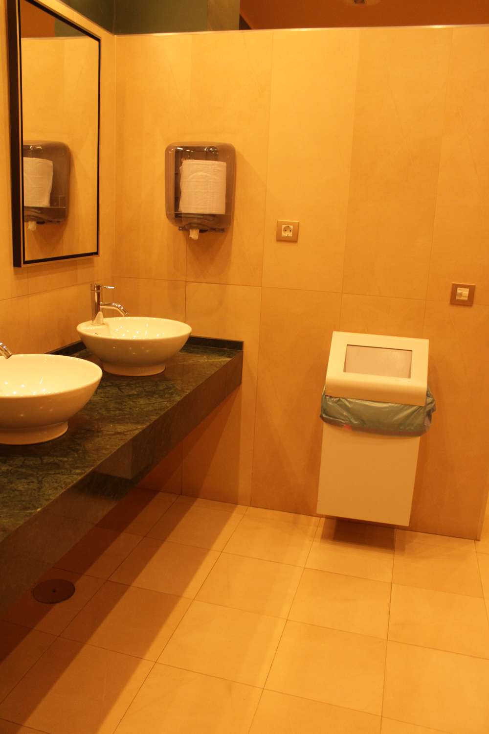 En venta primer piso con vistas al mar