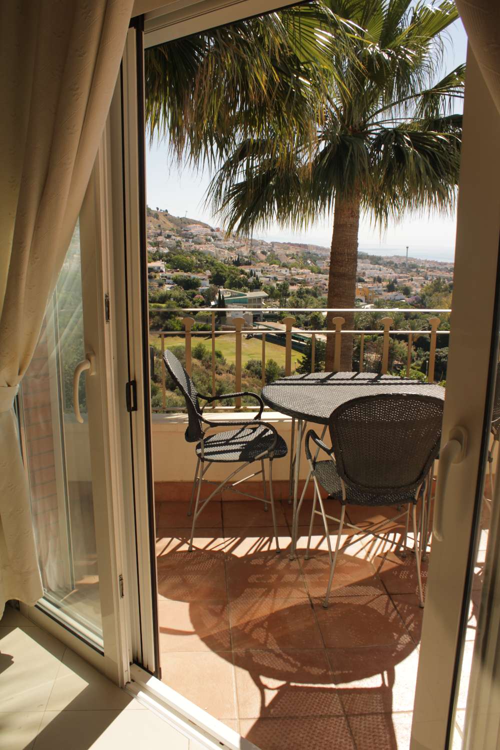 En venta primer piso con vistas al mar