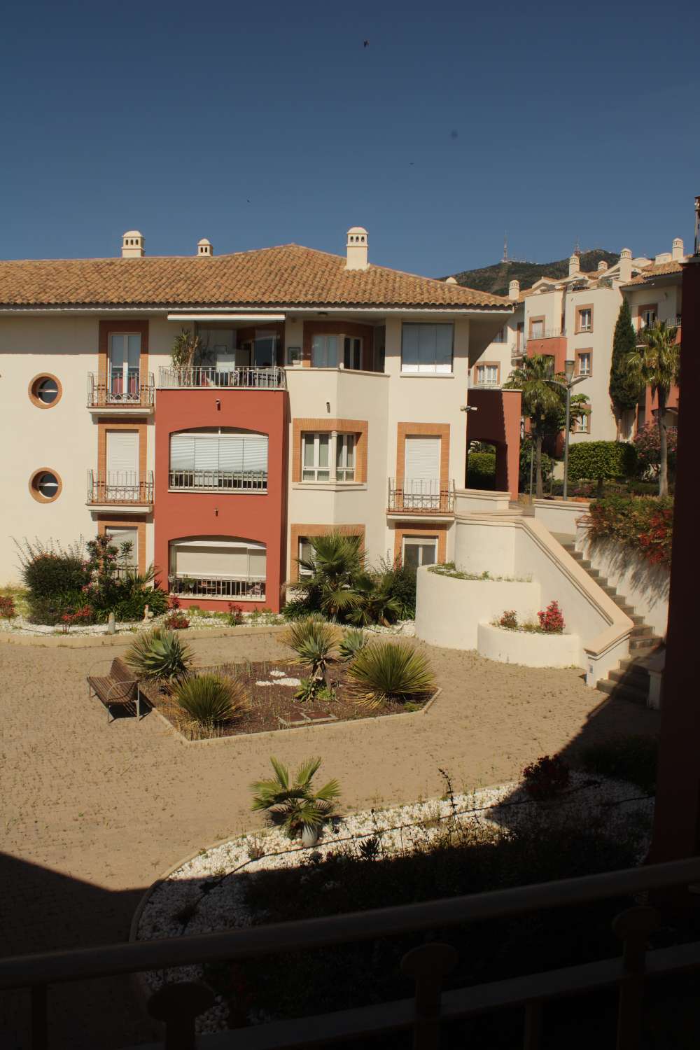 En venta primer piso con vistas al mar