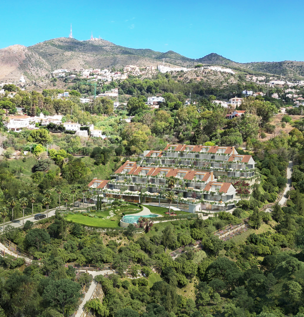 Vivir con Mayúsculas en la Costa del Sol, Benalmádena