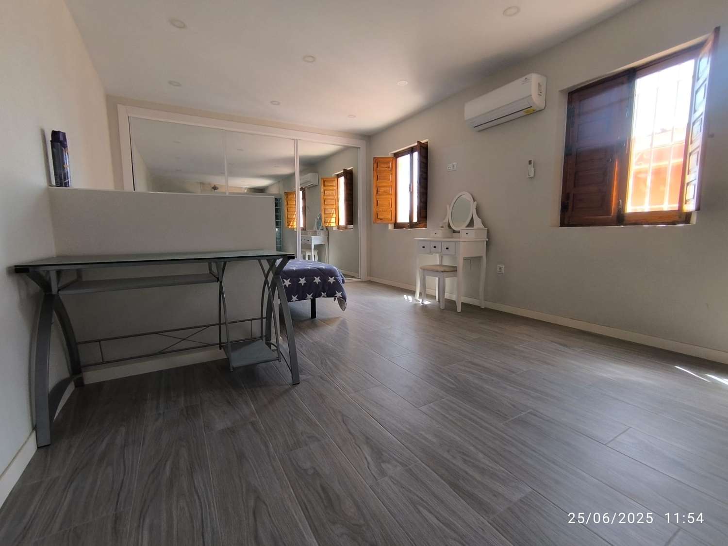 En venta espectacular chalet independiente en Chilches Costa