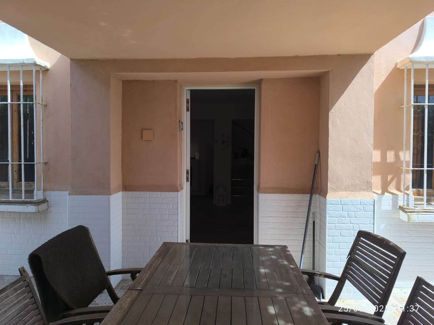 En venta espectacular chalet independiente en Chilches Costa