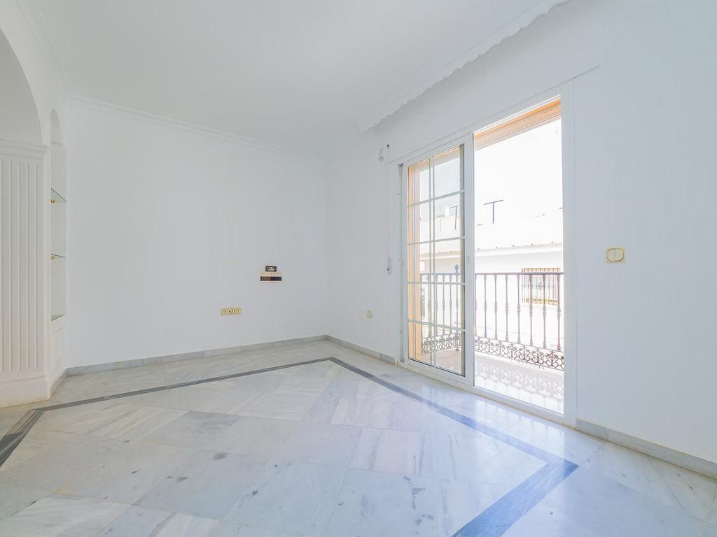 Spacious and bright duplex for sale in Mijas, Malaga
