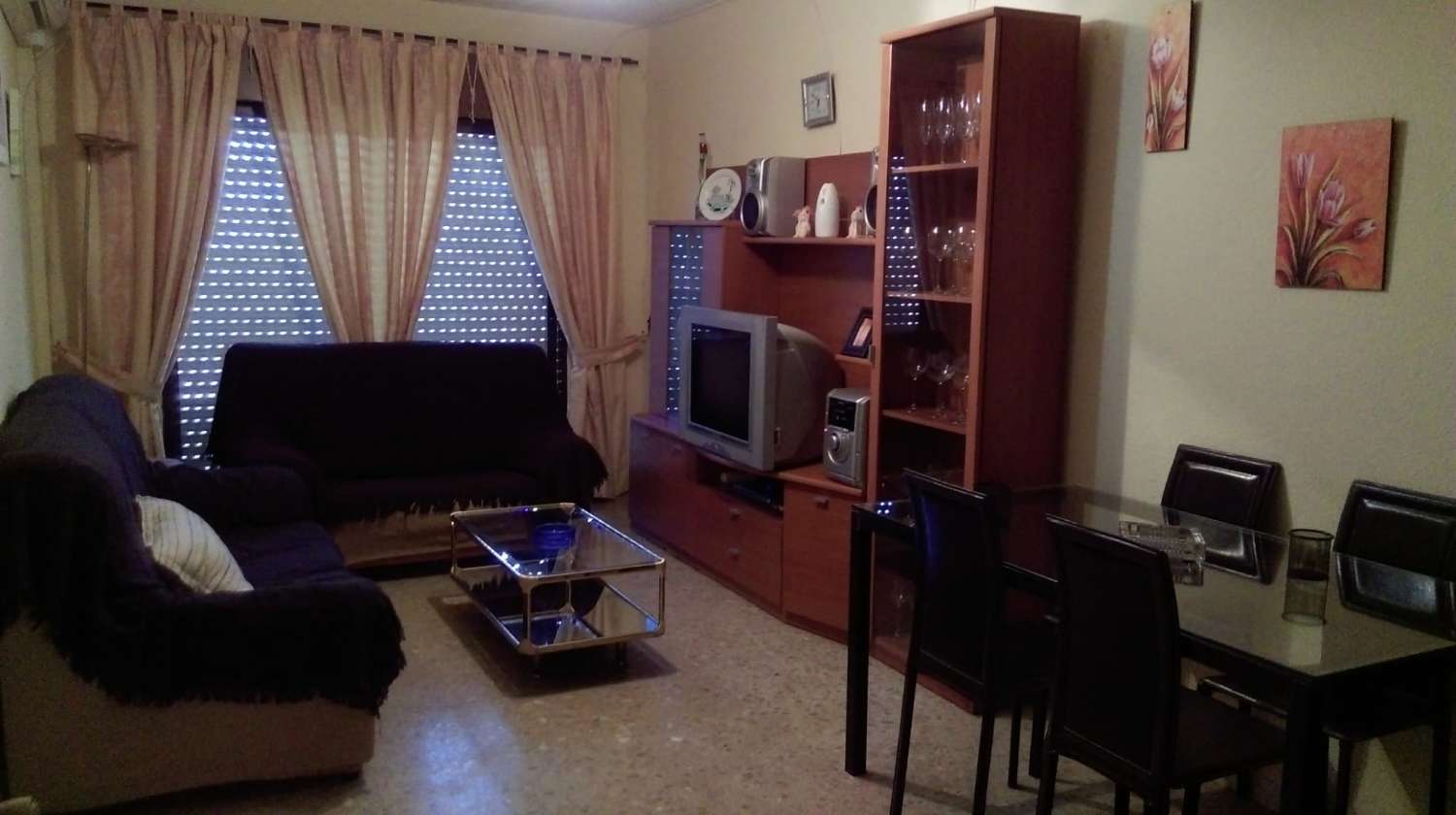 Tercer piso sin ascensor en venta en Antequera