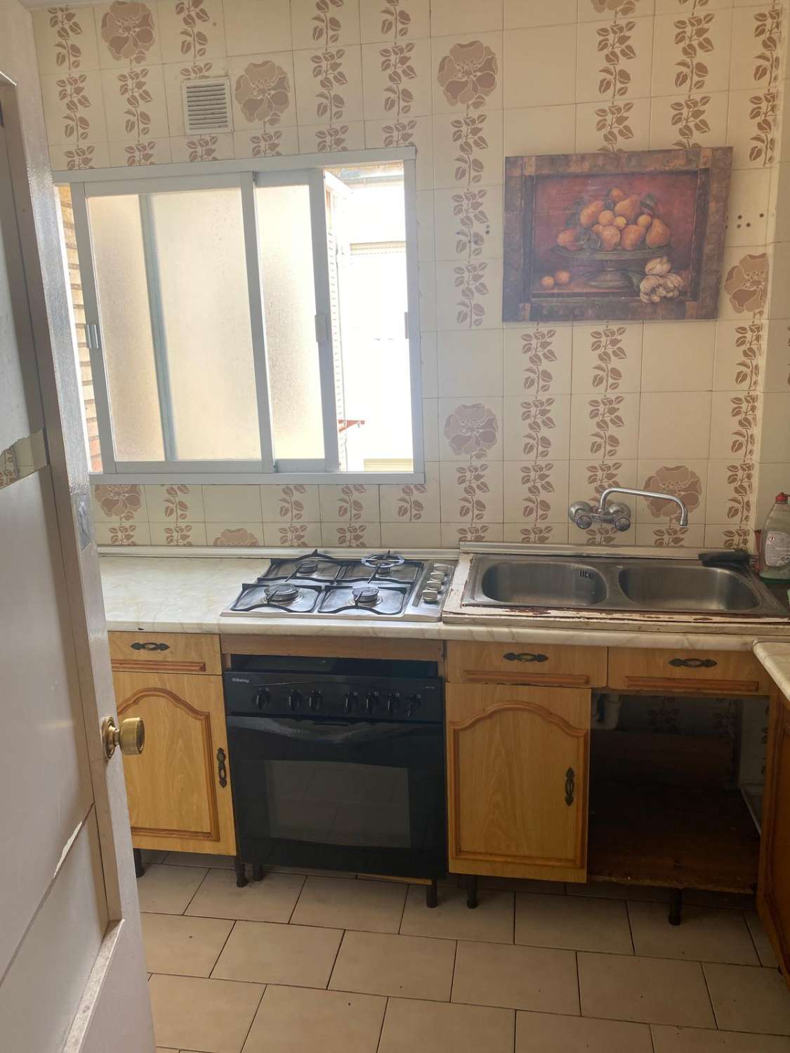 Tercer piso sin ascensor en venta en Antequera