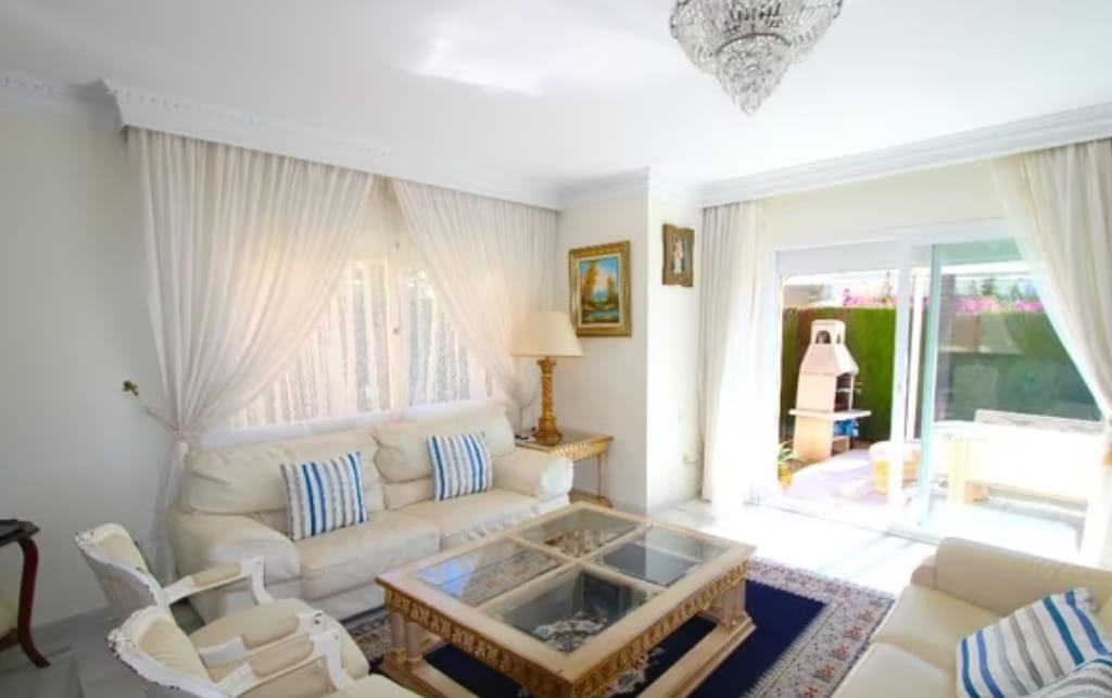 Casa in Guadalmina Baja. Lunga stagione