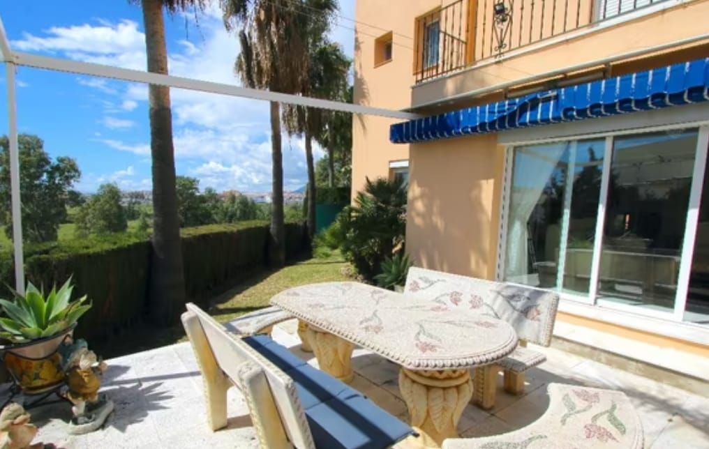 Casa in Guadalmina Baja. Lunga stagione