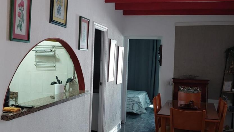 Discover this fantastic beachside villa in Costabella, Marbella