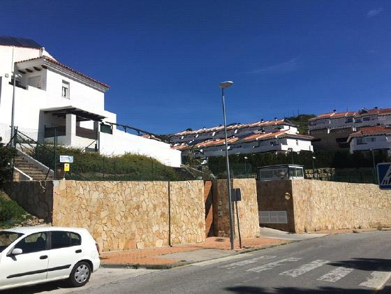 Villa for sale in Mijas – Quiet residential area
