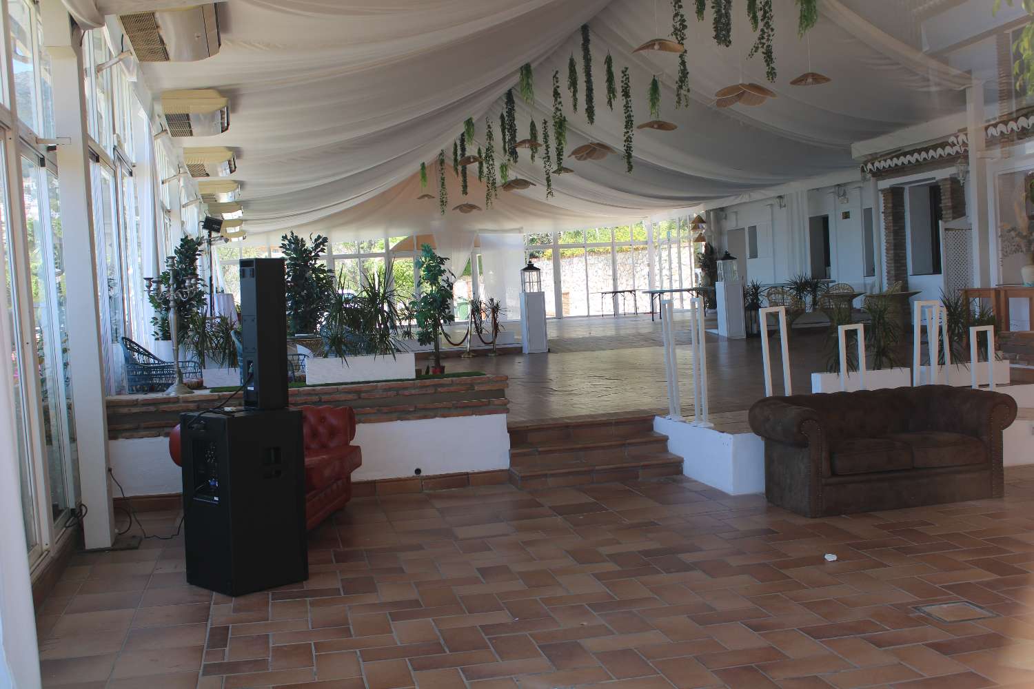 Exclusive Equestrian Club with Tennis Courts and Event Rooms: Elegance, Sport and Celebrations in One Place