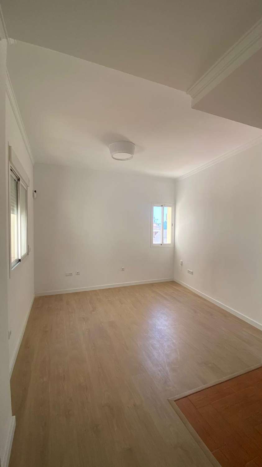 Two apartments with a valid tourist license