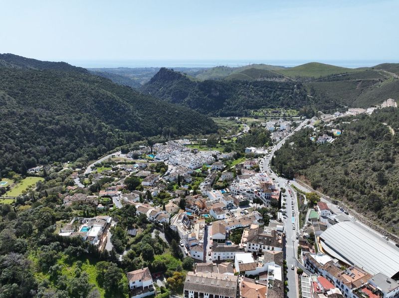 Experience the authentic essence of Andalusia in Benahavis