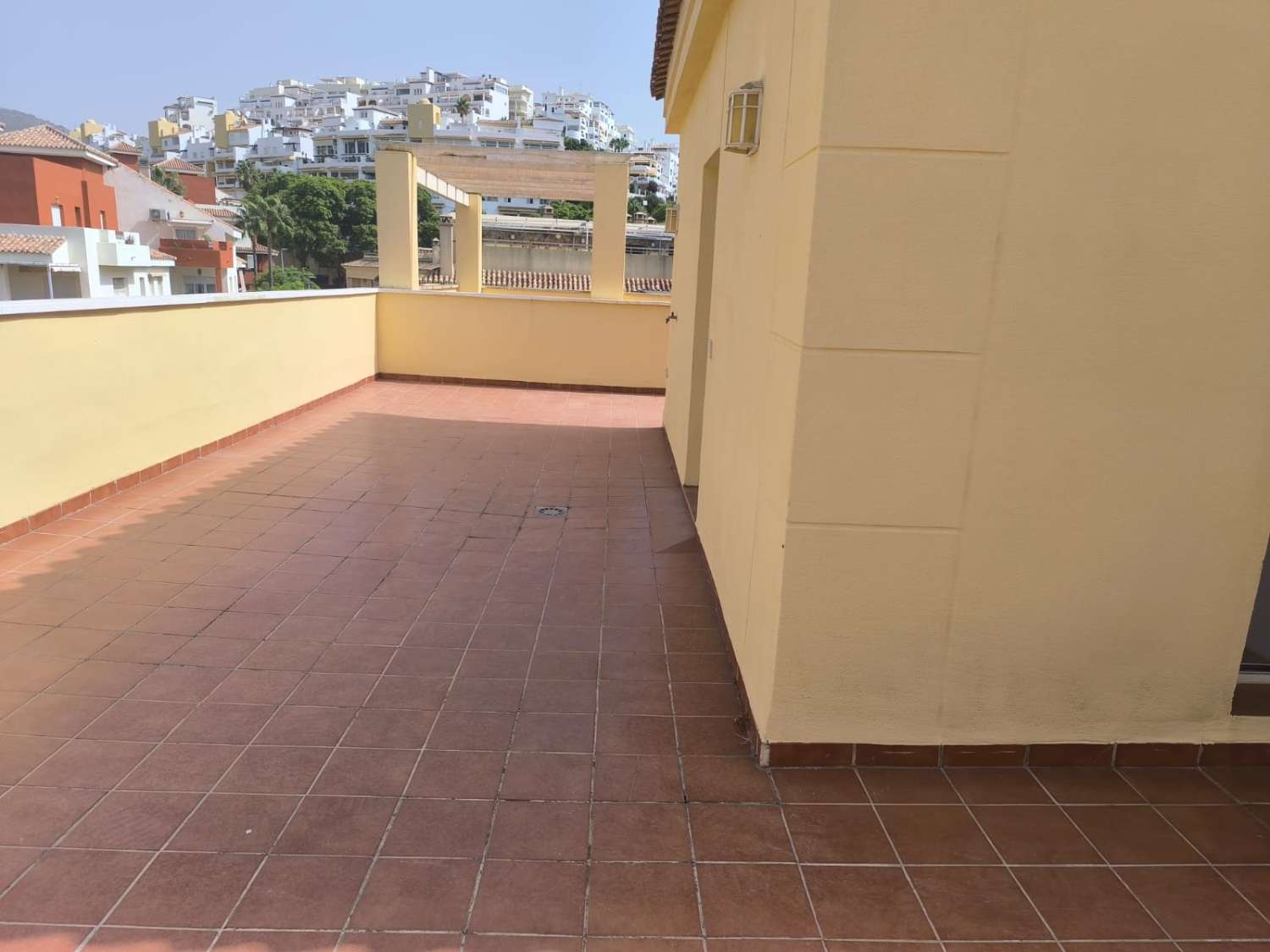 Alquiler de ático dúplex en Benalmádena (larga temporada)