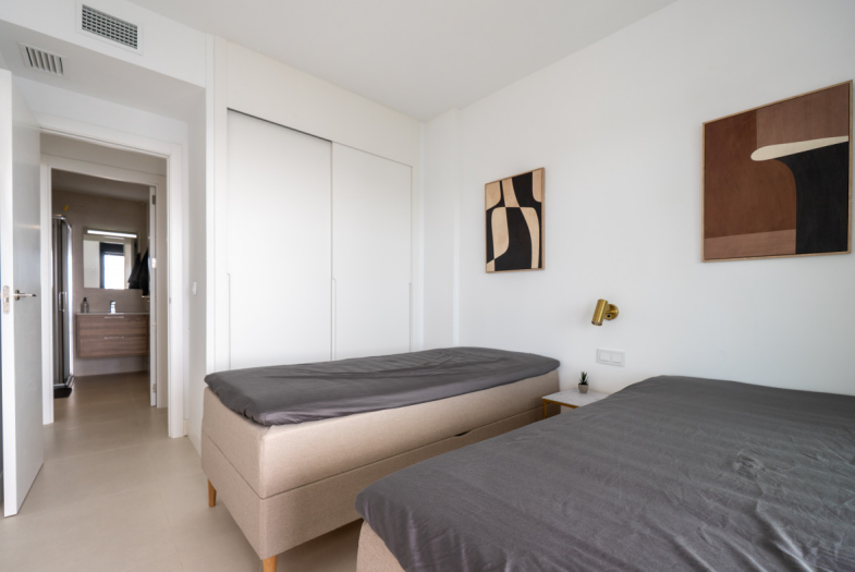 Apartamento a Estrenar Amueblado de 2 Dormitorios en Fuengirola, Costa del Sol