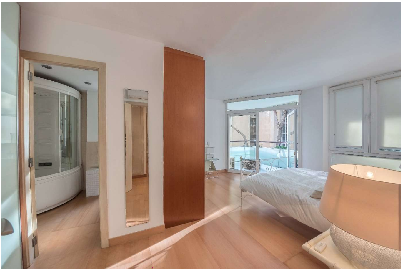 Modern lägenhet i frontlinjen med spektakulär havsutsikt i Illetas, Mallorca