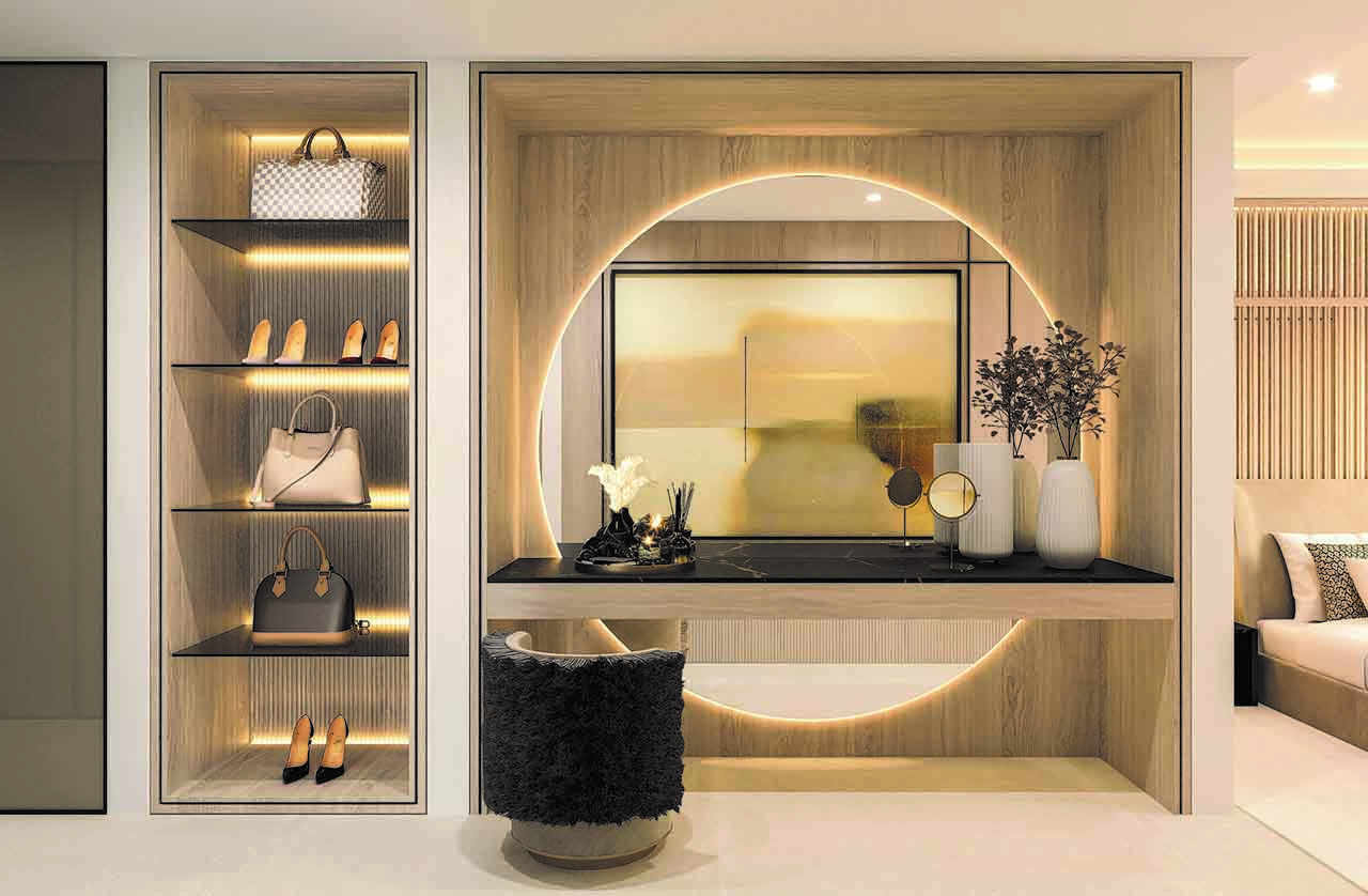 Exclusiva residencial ubicada en primera línea de playa en Las Chapas, Marbella