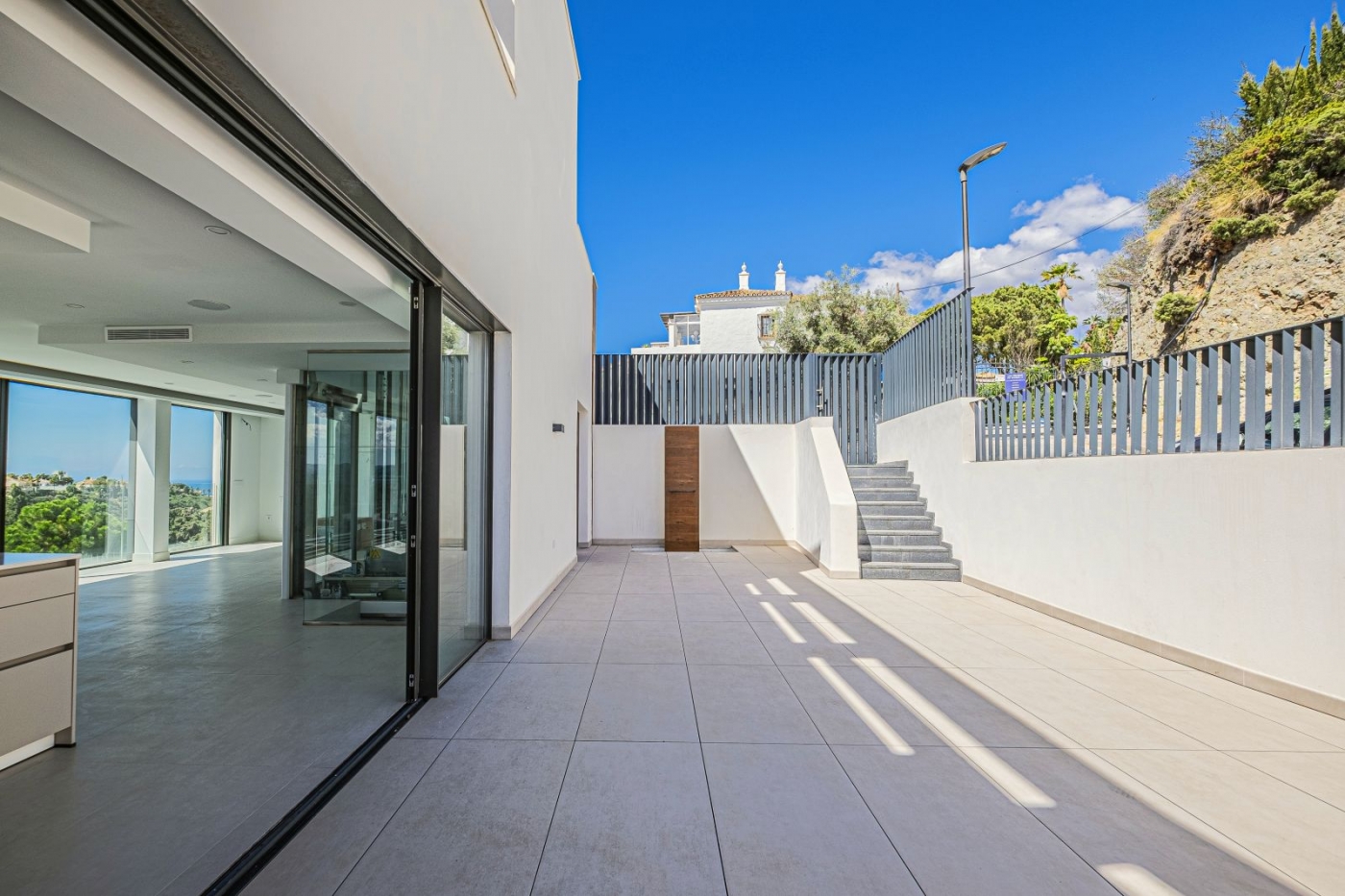 Vanguardia y Elegancia en Benahavís: Un Proyecto Conceptual Único