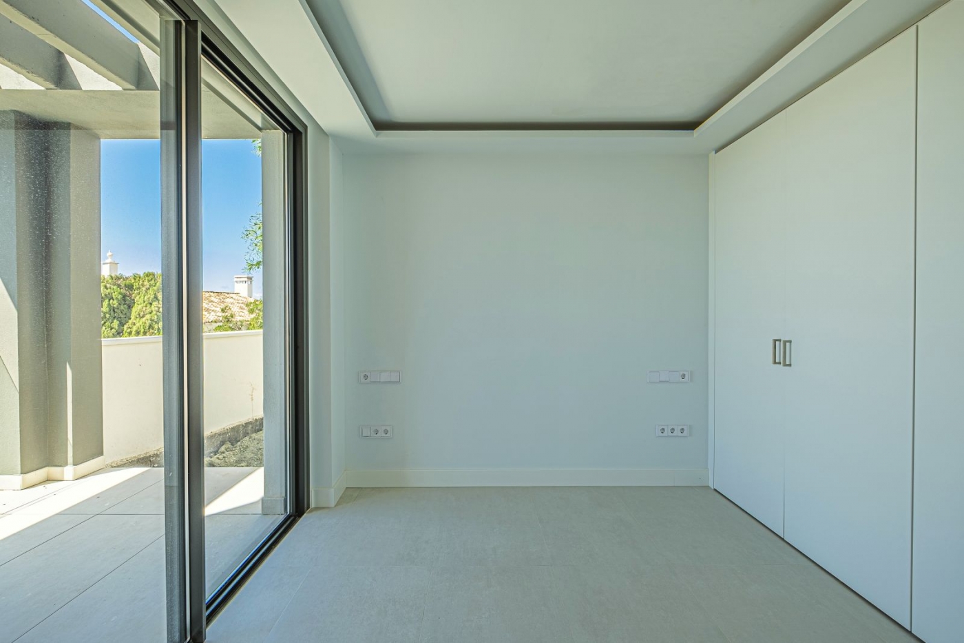 Vanguardia y Elegancia en Benahavís: Un Proyecto Conceptual Único