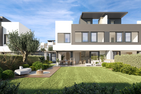 Talo myynnissä Estepona