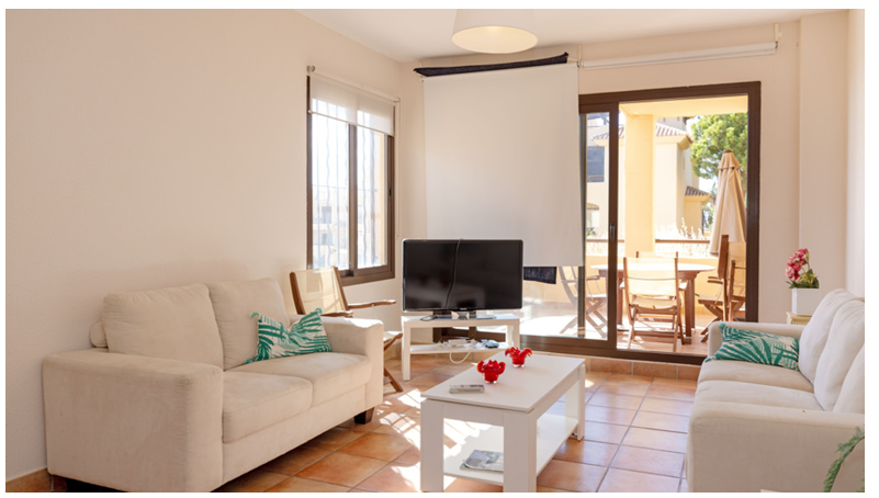 Exclusivo apartamento en venta en Benalmádena Pueblo con vistas al mar