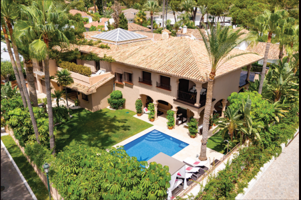 Villa de estilo andaluz, Marbella