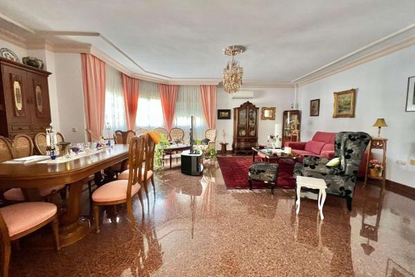 Magnífico chalet de 5 dormitorios en Fuengirola